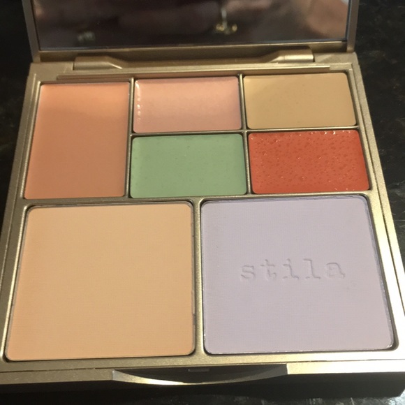 Stila Other - Stila All in one color correcting palette
